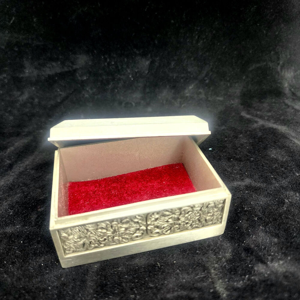 Trinket box Royal Selangor Classic Expressions Rectangle  pewter engraved